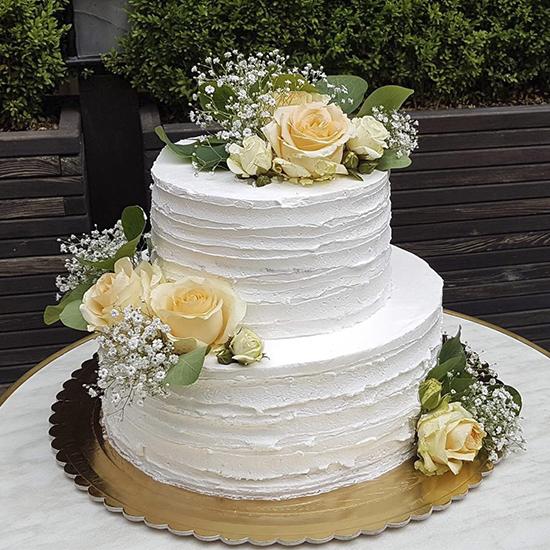 Свадебный торт цветочный
